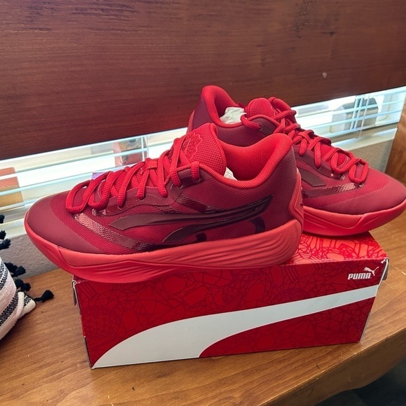 NIB Puma Stewie 2 Basketball Shoe
Ruby Urban Red-Intense Red Ladies 8 - Picture 4 of 13